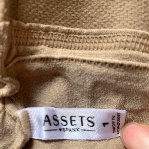 Assets Spanx | Footless Body Shaping Panty Hose Nude Below Knee Shapewear 1 - Picture 3 of 6